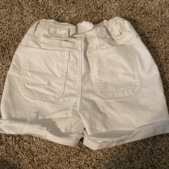 Hippie girl high-rise midi jean shorts - Picture 2 of 4